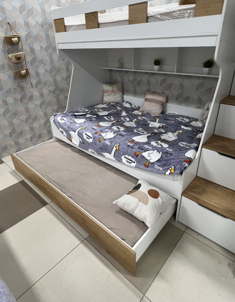 Кровать РУМ (правая/левая) 120х200 (дуб золотистый + белый)