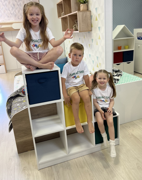 Стеллаж для книг и игрушек (правый/левый) от Династия Kids