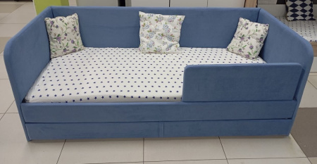 Мягкая кровать Nepos 200х90 (универсальный бортик). Велюр Velutto 46 (голубой) от Династия Kids